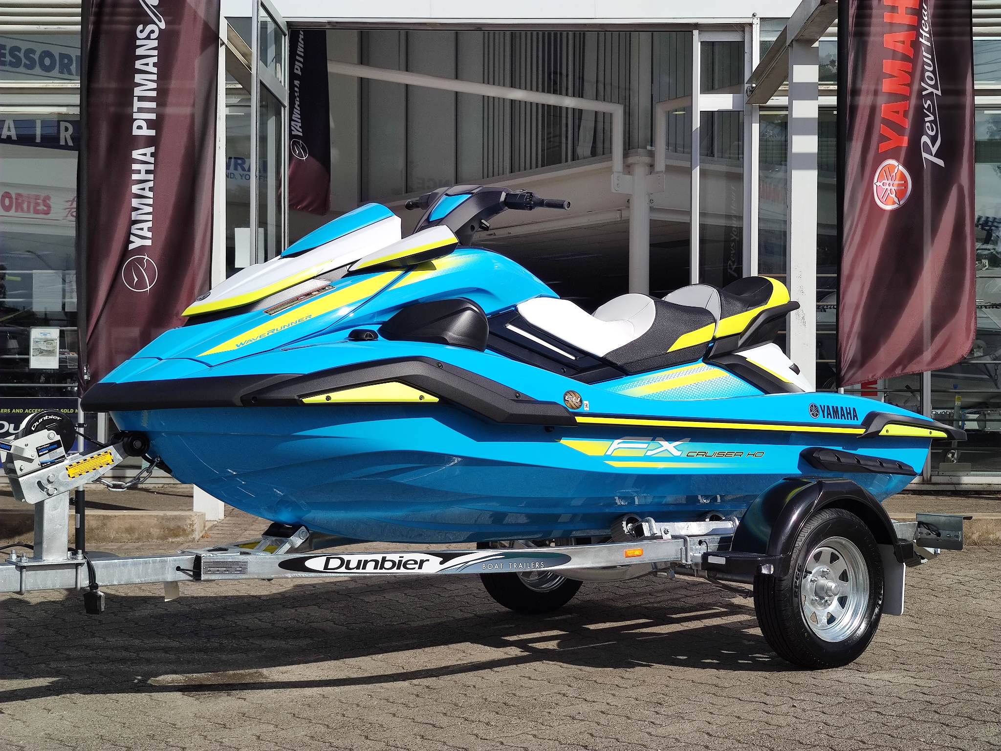 WAVERUNNER FX CRUISER HO